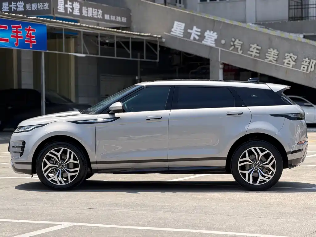 Range Rover Evoque 2022 facelift Evoque L 249PS R-Dynamic Deluxe Edition купить на сайте DeffCars