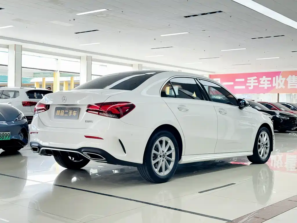 Mercedes-Benz A-Class 2022 A 200 L Sports Sedan Fashionable купить на сайте DeffCars