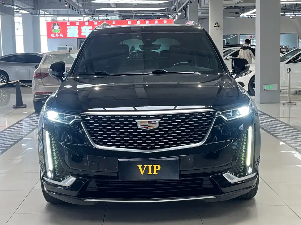 Cadillac XT6 2020 28T six-seat luxury model купить на сайте DeffCars
