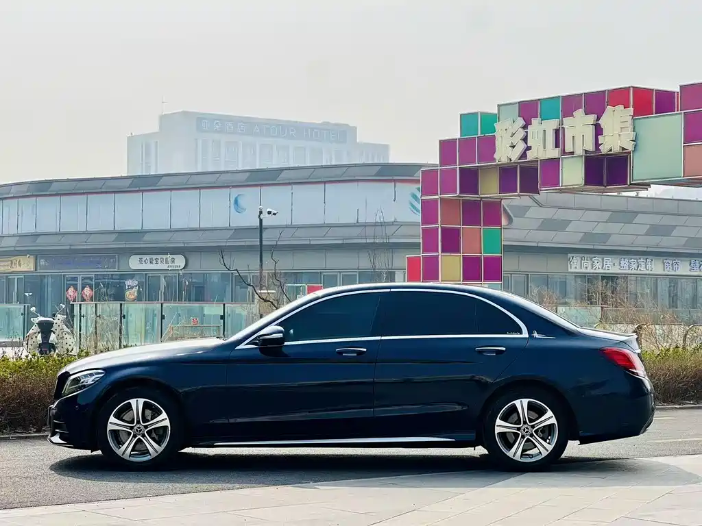 Mercedes-Benz C-Class 2019 facelift C 260 L sports version купить на сайте DeffCars