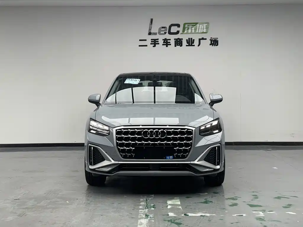 Audi Q2L 2025 35TFSI fashionable and dynamic купить на сайте DeffCars