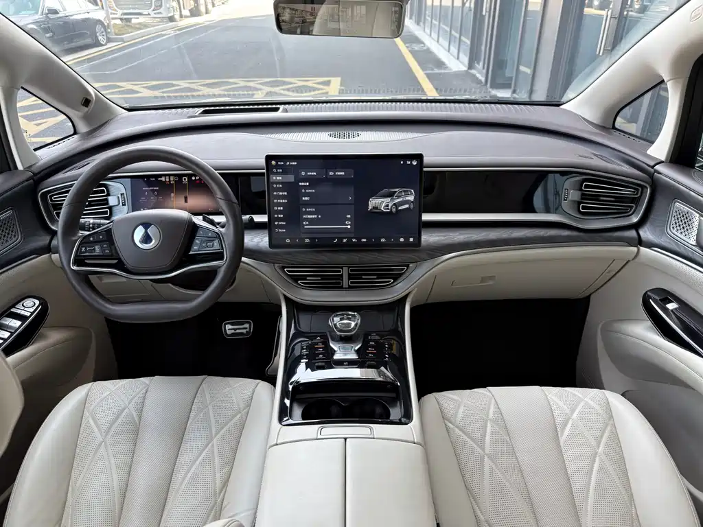 Denza D9 2025 DM-i smart driving version 1020 four-wheel drive premium model купить на сайте DeffCars