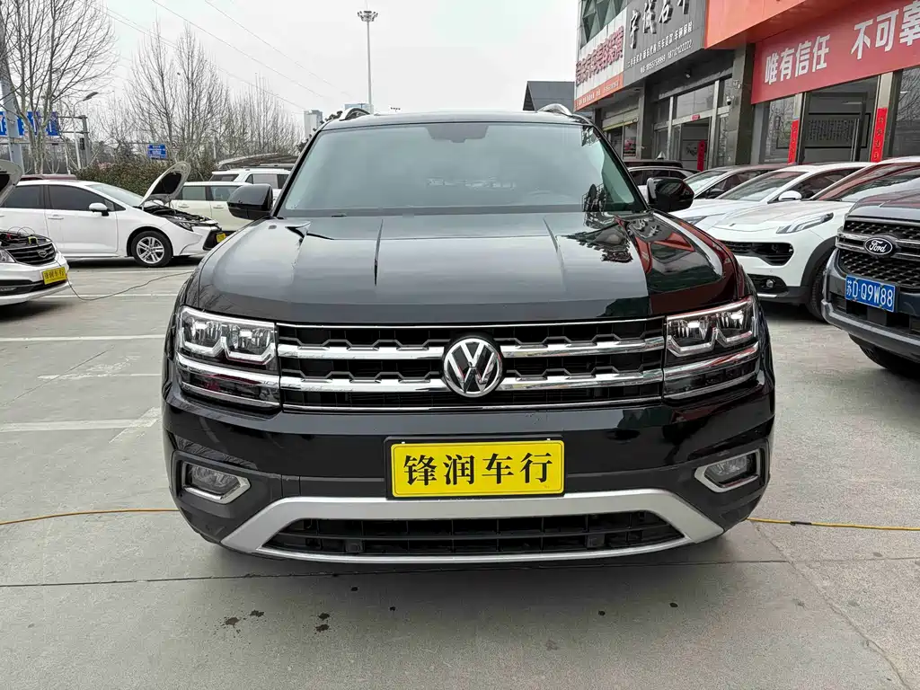 Touron 2019 330TSI 2WD Deluxe Edition National VI купить на сайте DeffCars