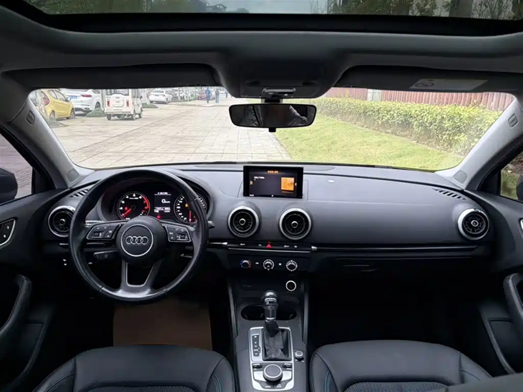 Audi A3 2020 Limousine 35 TFSI Fashion Type National VI купить на сайте DeffCars