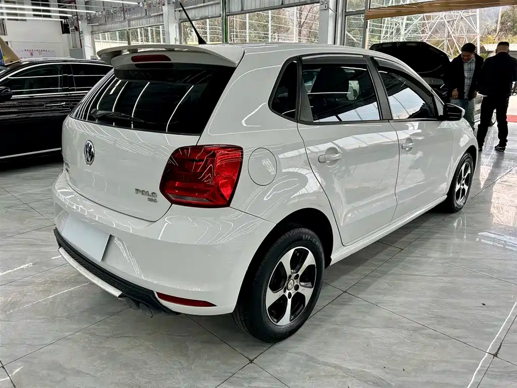 Polo 2018 1.5L manual safe driving model купить на сайте DeffCars