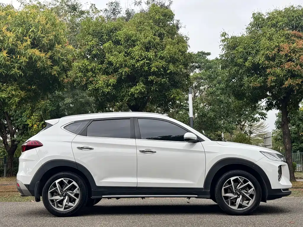 Tucson 2020 280TGDi dual-clutch two-wheel drive intelligent version National V купить на сайте DeffCars