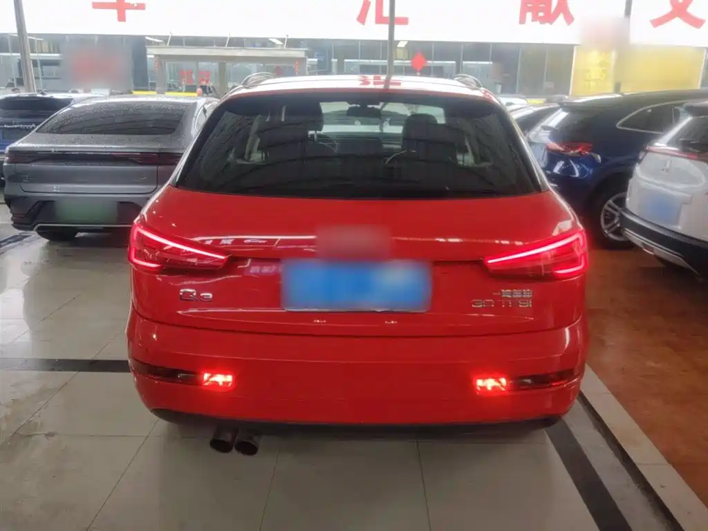 Audi Q3 2018 30th Anniversary Model 30 TFSI Fashion Model купить на сайте DeffCars
