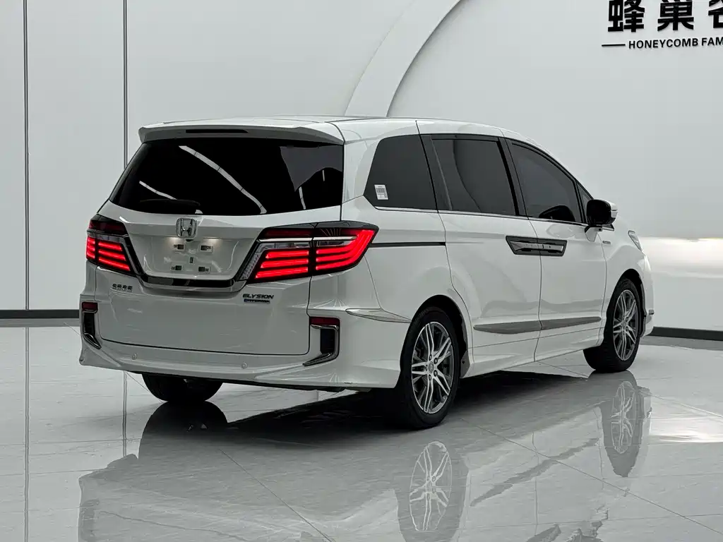 Alison 2019 2.0L Hybrid Deluxe Edition купить на сайте DeffCars
