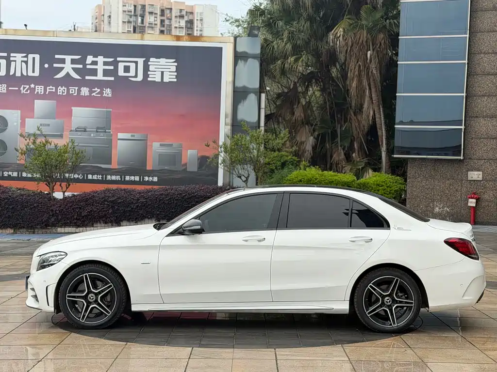 Mercedes-Benz C-Class 2021 C 260 L Sports Star Collection Edition купить на сайте DeffCars