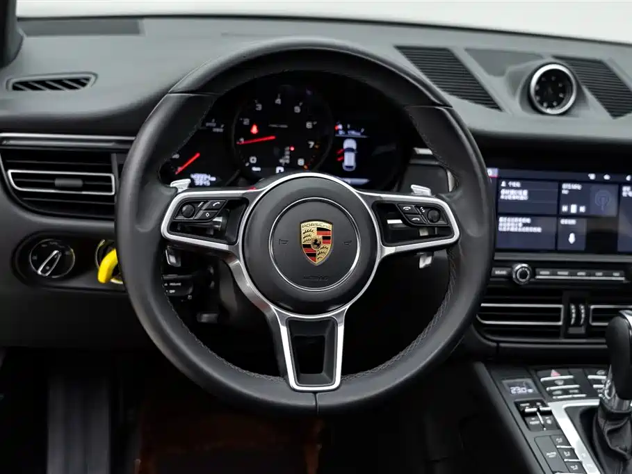 Macan 2021 Macan 2.0T купить на сайте DeffCars