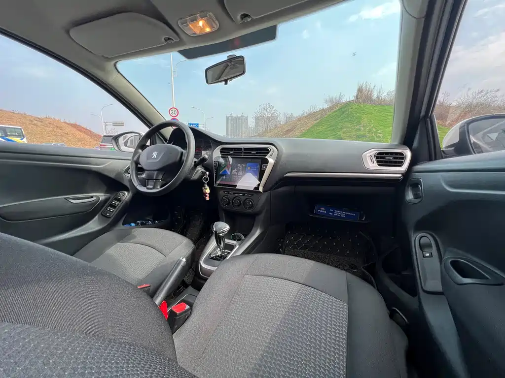 Peugeot 301 2016 1.6L automatic comfort version купить на сайте DeffCars