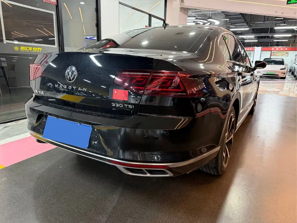 Magotan 2023 2 million commemorative edition 330TSI DSG luxury model купить на сайте DeffCars
