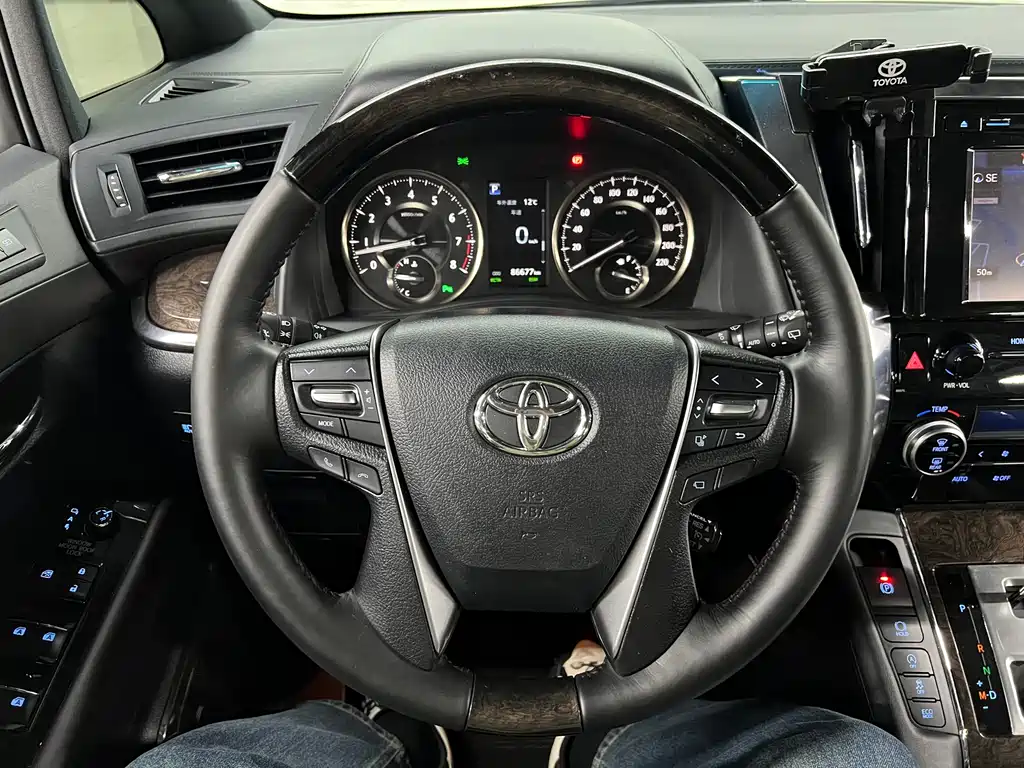 Alfa 2018 facelift 3.5L premium version купить на сайте DeffCars
