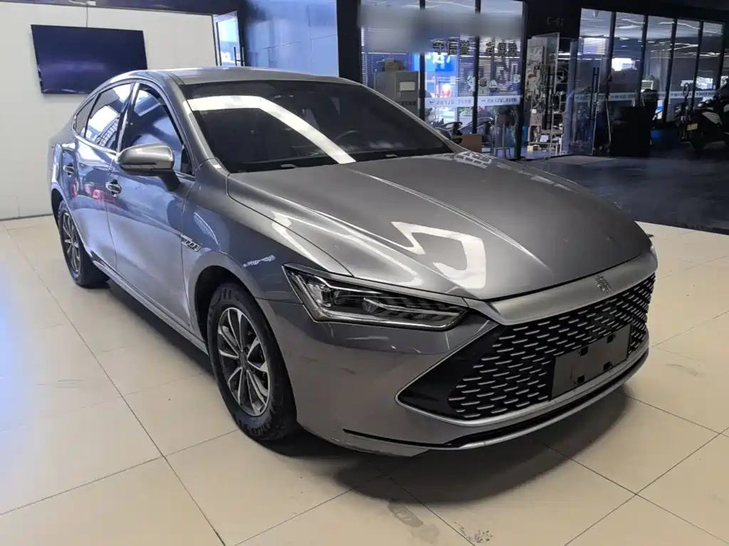 Qin PLUS 2023 Champion Edition DM-i 55KM Leading Model купить на сайте DeffCars