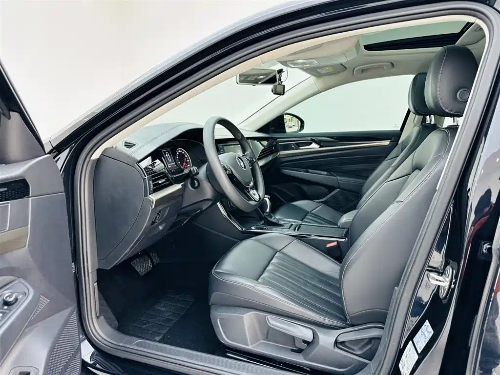 Passat 2019 280TSI Business Edition National VI купить на сайте DeffCars