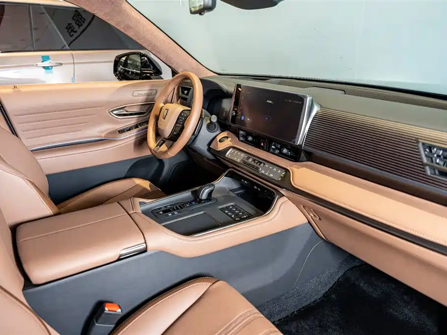 Shiji 2024 3.5L PHEV Basic Edition купить на сайте DeffCars