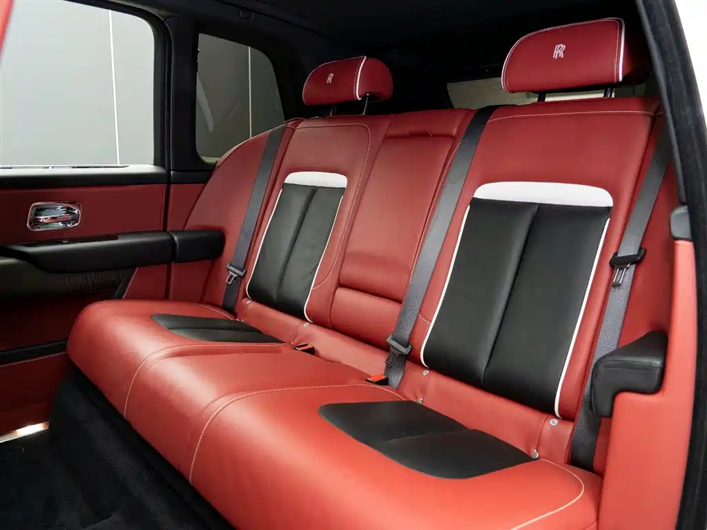 Cullinan 2018 five-seater version купить на сайте DeffCars