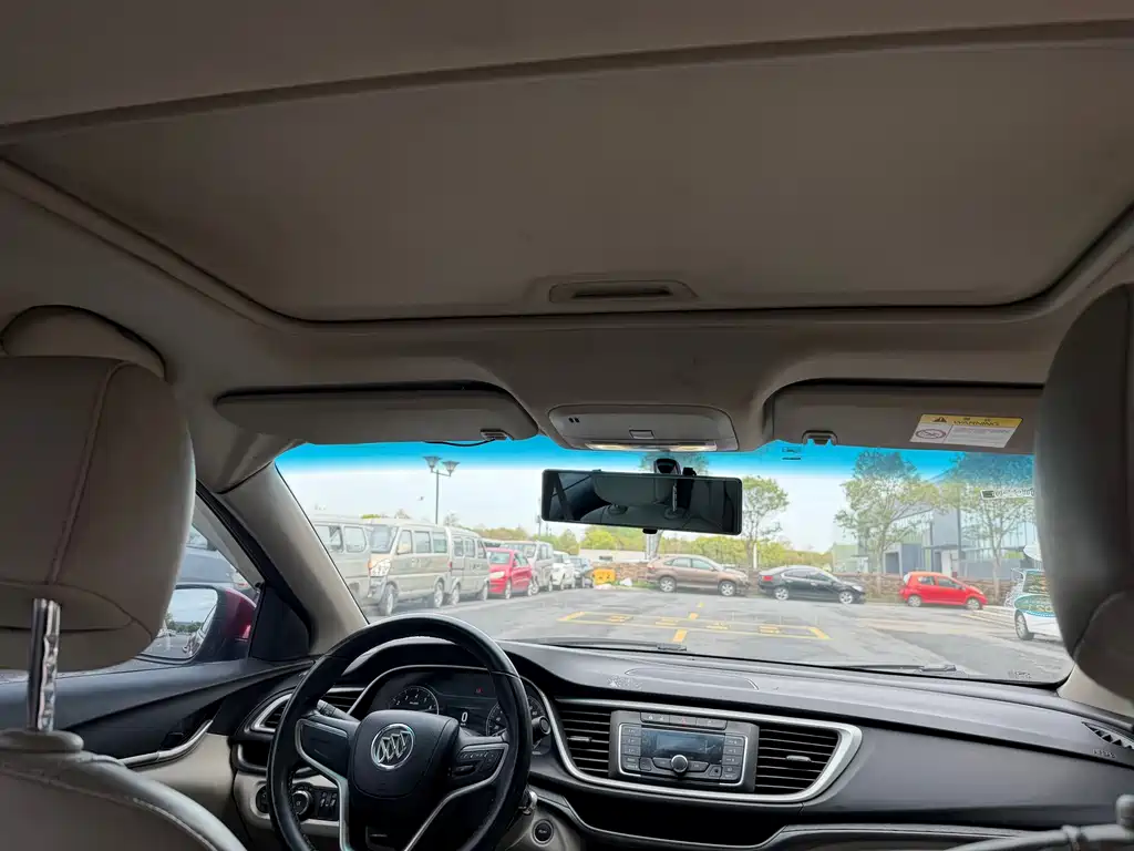 Yinglang 2018 15T Manual Elite National V купить на сайте DeffCars