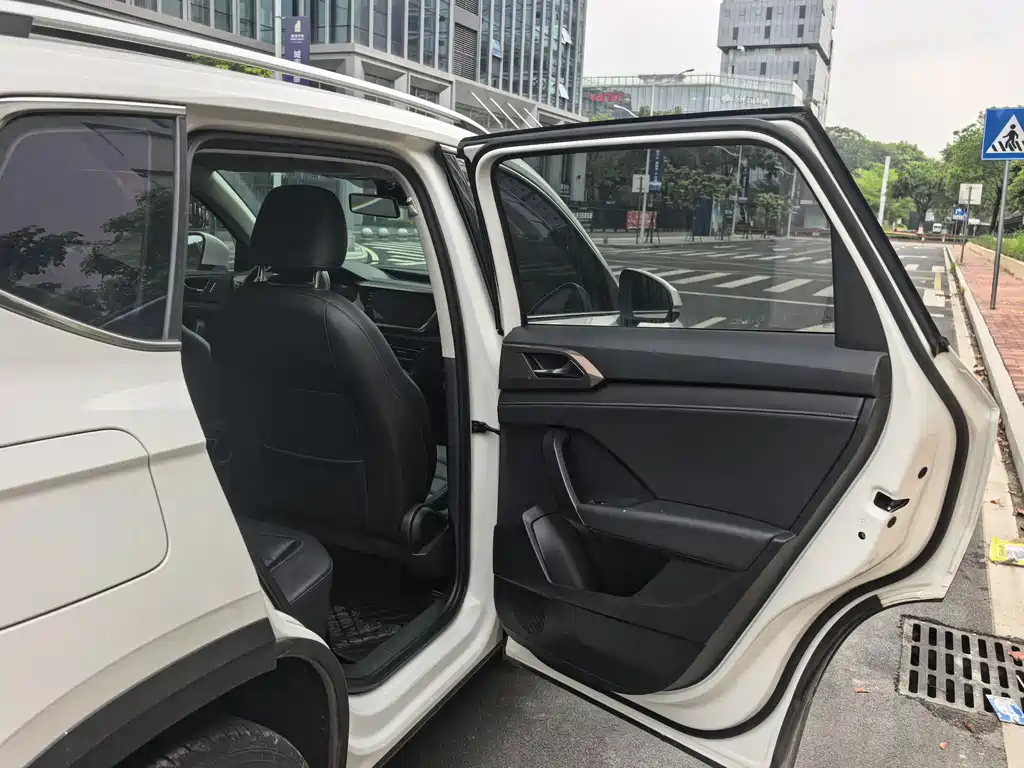 Tuyue 2022 280TSI two-wheel drive luxury version купить на сайте DeffCars