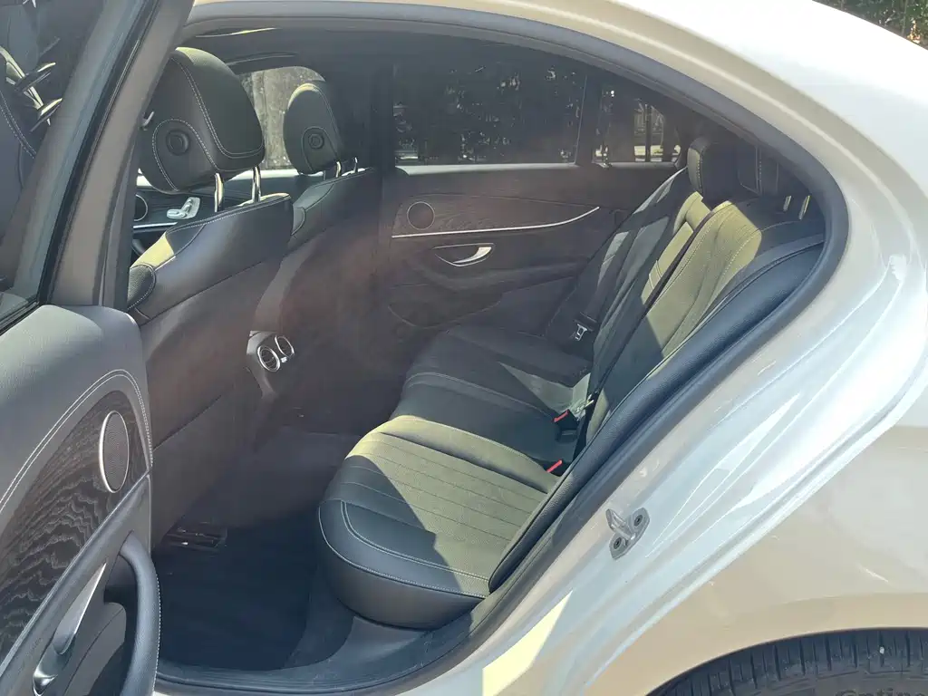 Mercedes-Benz E-Class imported 2021 facelift E 260 fashionable sports version купить на сайте DeffCars