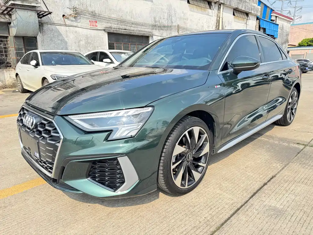 Audi A3 2023 A3L Limousine 35 TFSI Fashionable and Sporty купить на сайте DeffCars