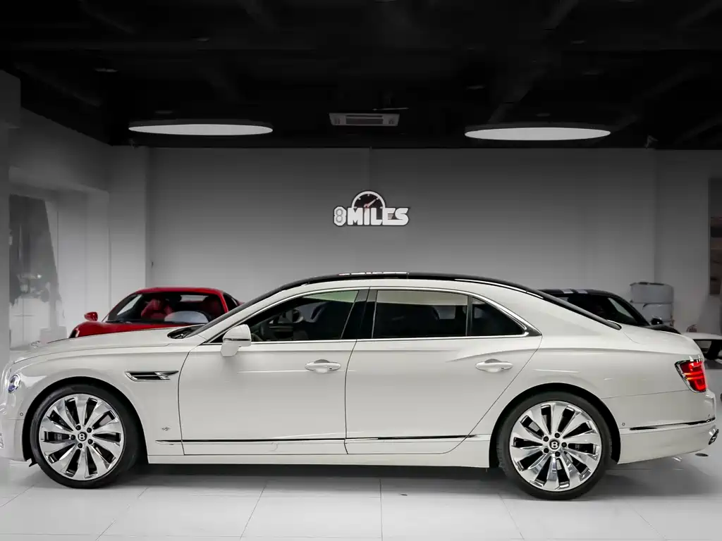 Flying Spur 2022 4.0T V8 Mulliner купить на сайте DeffCars