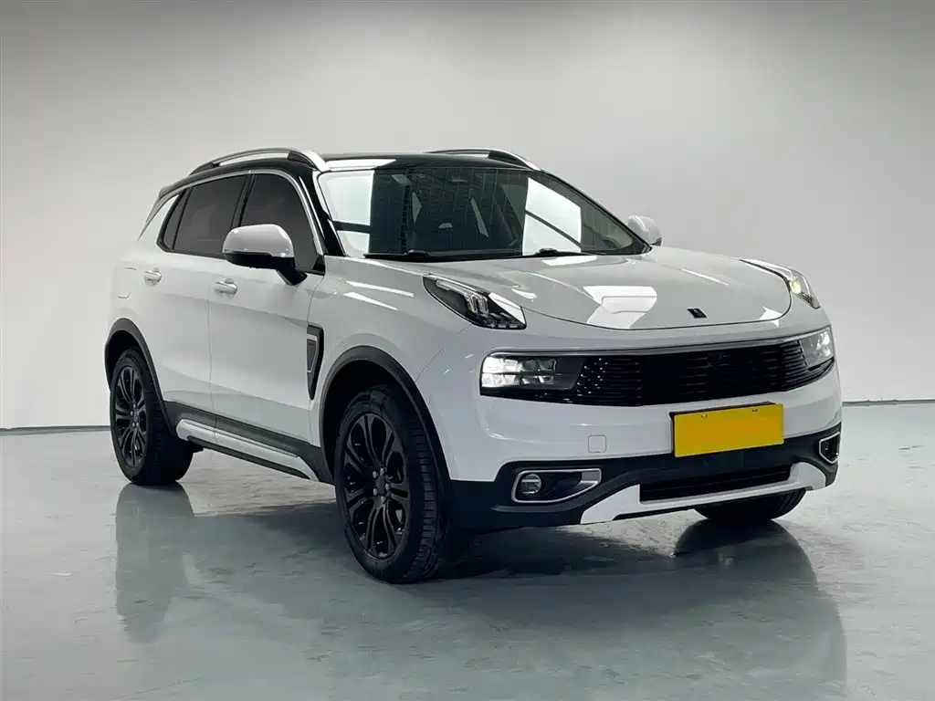 Lynk & Co 01 2019 2.0T two-wheel drive Pro version National V купить на сайте DeffCars