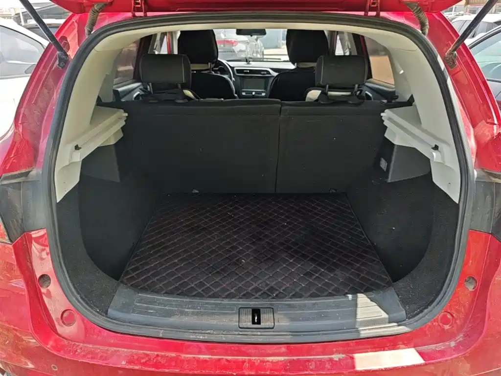 MG ZS 2019 1.5L Manual 65-inch Giant Screen Sunroof Global Version National VI купить на сайте DeffCars