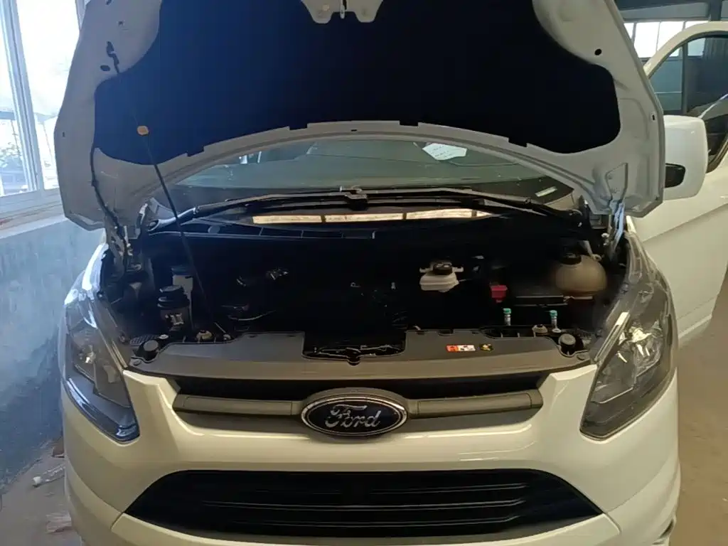 Transit 2019 2.0T Diesel Business Travel Type Center Axle Center Top 9 Seats National VI купить на сайте DeffCars