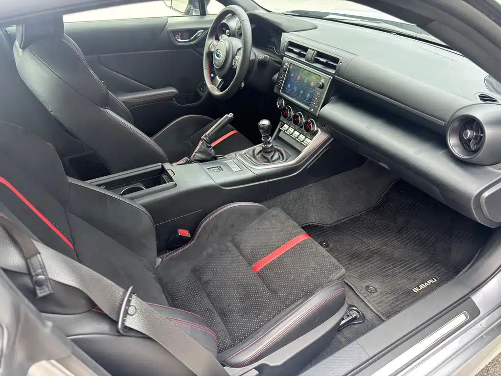 Subaru BRZ 2022 2.4L manual version купить на сайте DeffCars