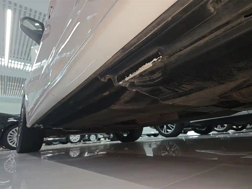 Audi Q5L 2020 facelift 40 TFSI enjoys fashionable style купить на сайте DeffCars