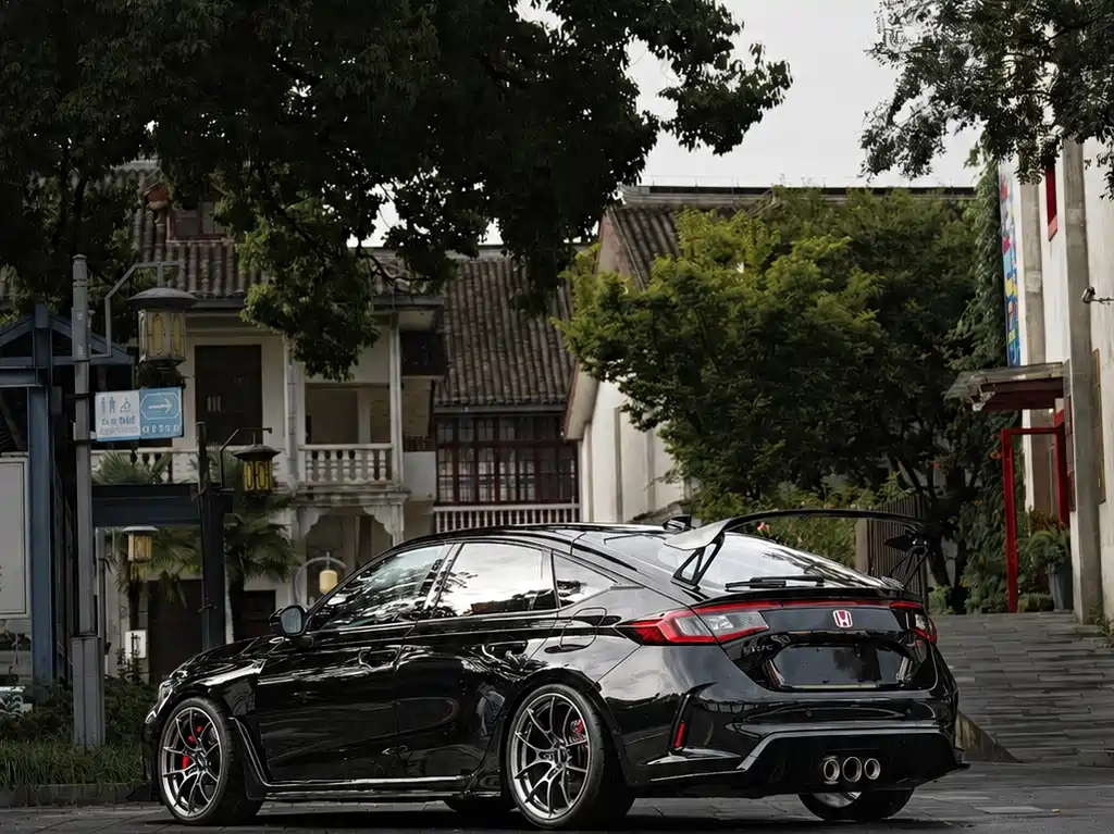 Civic imported 2023 2.0T 420TURBO TYPE R купить на сайте DeffCars