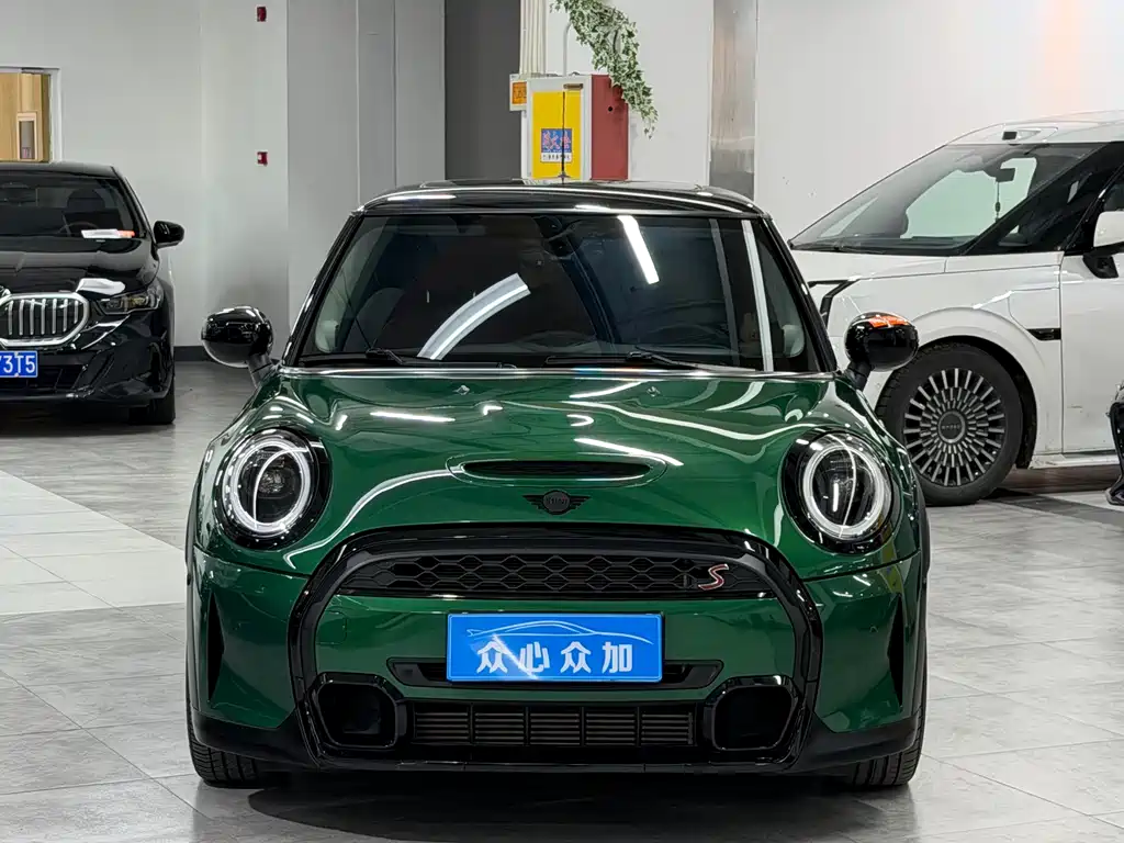 MINI 2023 2.0T COOPER S Artist купить на сайте DeffCars