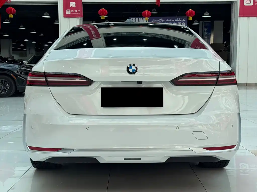 BMW 5 Series 2024 530Li Leading M Sports Package купить на сайте DeffCars
