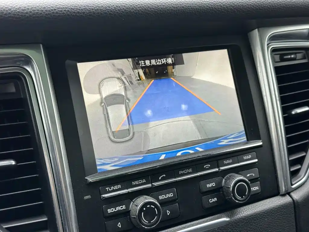 Macan 2014 Macan 2.0T купить на сайте DeffCars