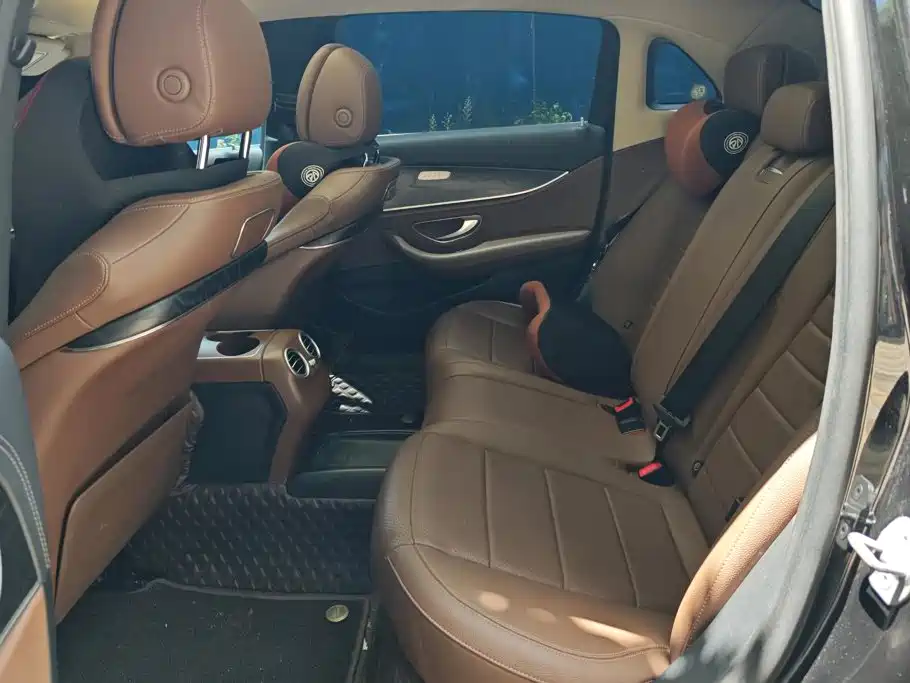 奔驰E级 2018款 改款 E 300 L 时尚型 купить на сайте DeffCars