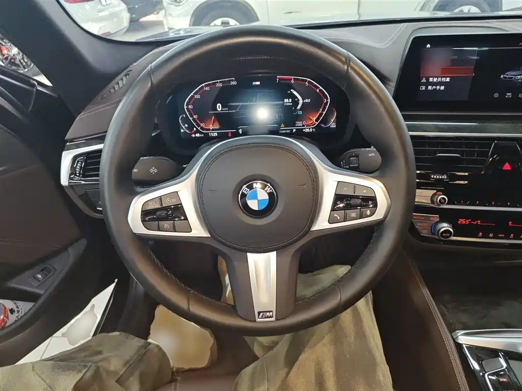 BMW 5 Series 2020 525Li M Sports Package купить на сайте DeffCars