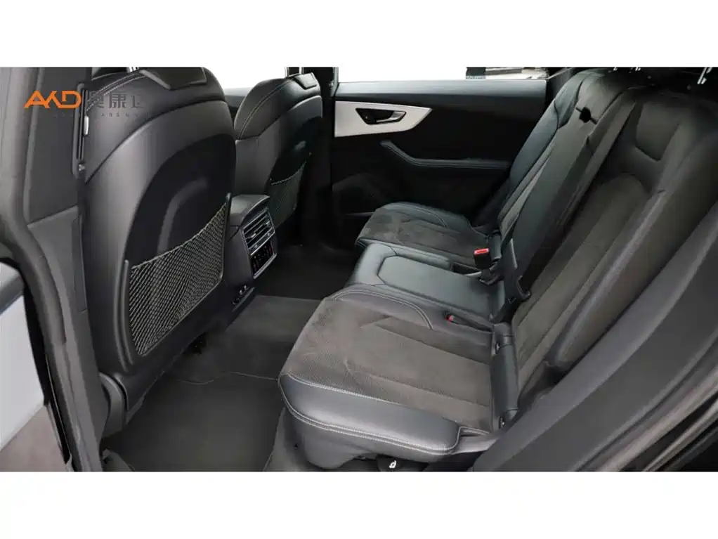 Audi Q8 2019 55 TFSI Premium Dynamic Model купить на сайте DeffCars