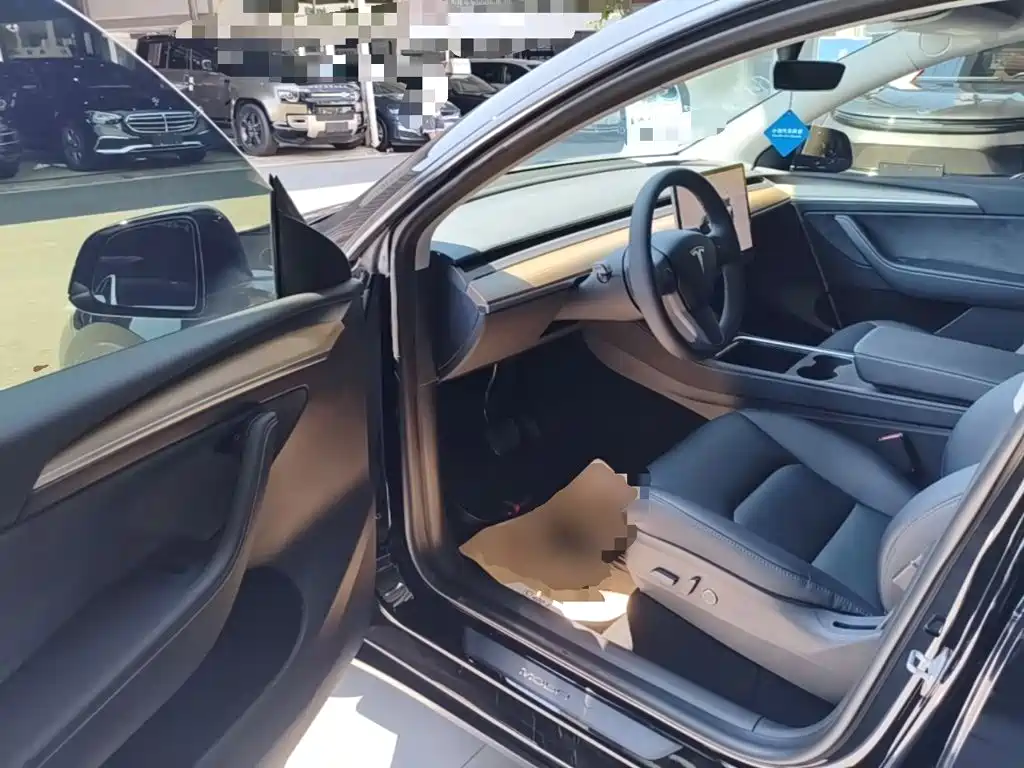 Model Y 2022 facelift rear-wheel drive version купить на сайте DeffCars
