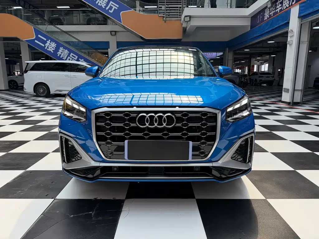Audi Q2L 2022 35 TFSI aggressive and dynamic model купить на сайте DeffCars