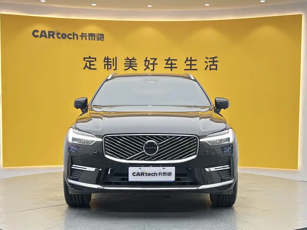 Volvo XC60 2026 B5 four-wheel drive Zhiyi Luxury Edition купить на сайте DeffCars