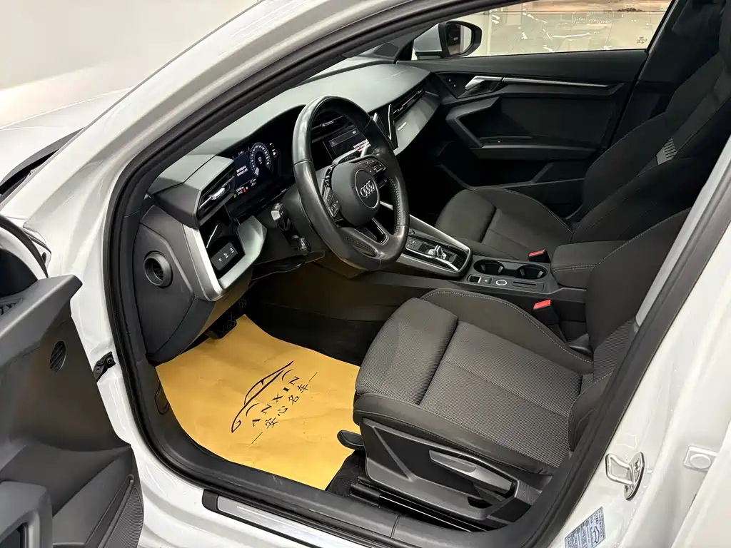 Audi A3 2021 A3L Limousine 35 TFSI Enterprising and Elegant Model купить на сайте DeffCars