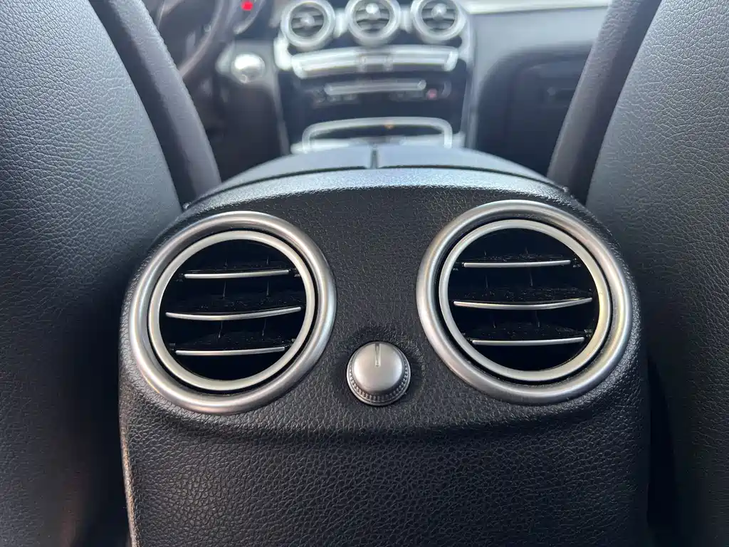 Mercedes-Benz GLC 2018 facelift GLC 200 4MATIC купить на сайте DeffCars