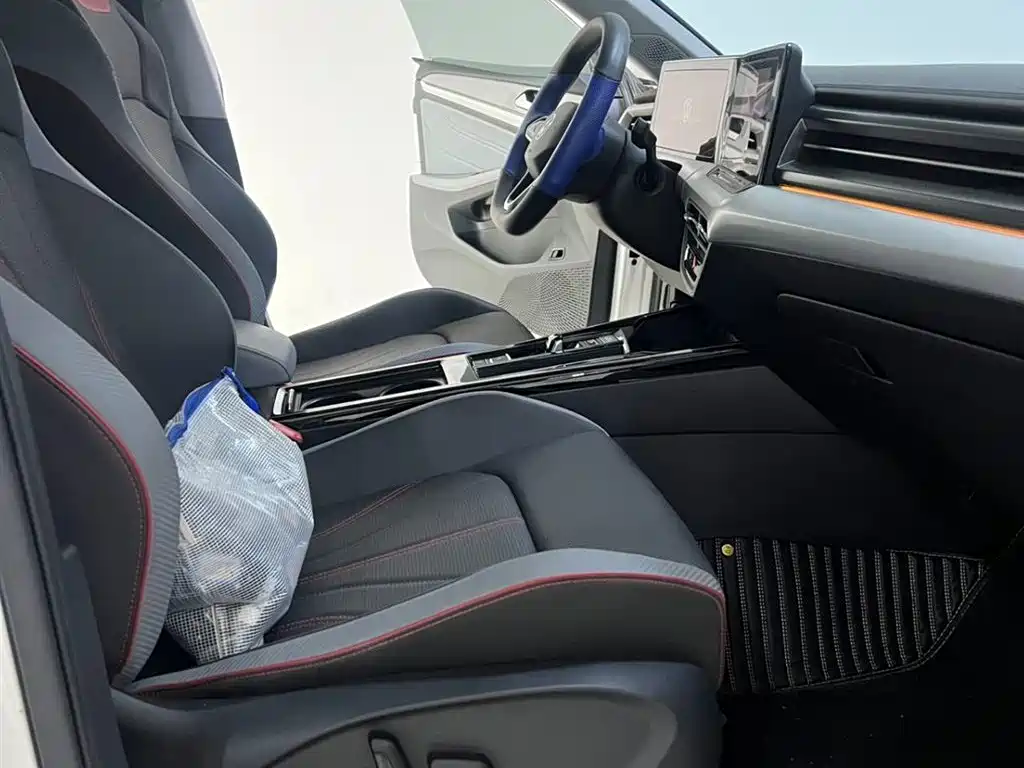 Lingdu 2023 Lingdu L 280TSI DSG Hot Edition купить на сайте DeffCars