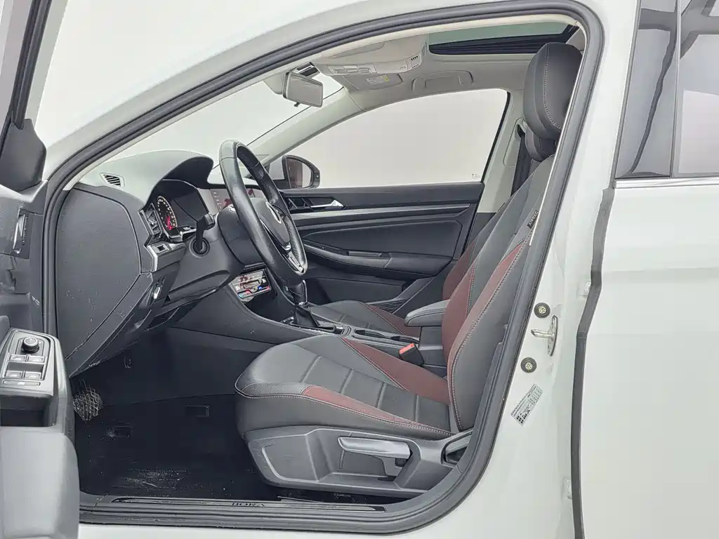 Bora 2021 1.5L Automatic Elite Intelligent Edition купить на сайте DeffCars