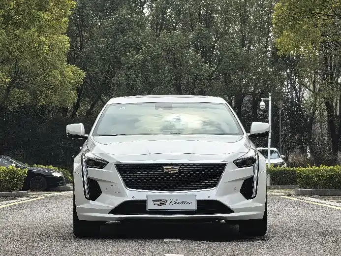 Cadillac CT6 2019 28T luxury model купить на сайте DeffCars