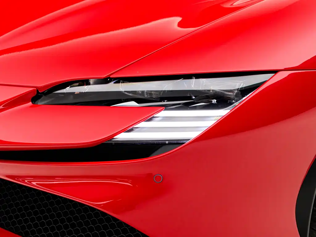 SF90 2021 3.9T V8 Spider купить на сайте DeffCars