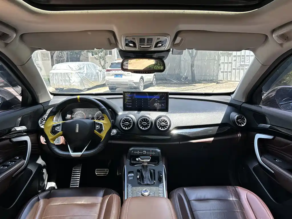 Wei brand VV7 2017 2.0T flagship model купить на сайте DeffCars