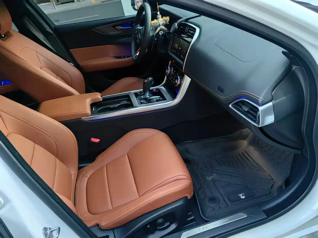 Jaguar XEL 2021 2.0T 250PS R-DYNAMIC SE Technology Sports Edition купить на сайте DeffCars