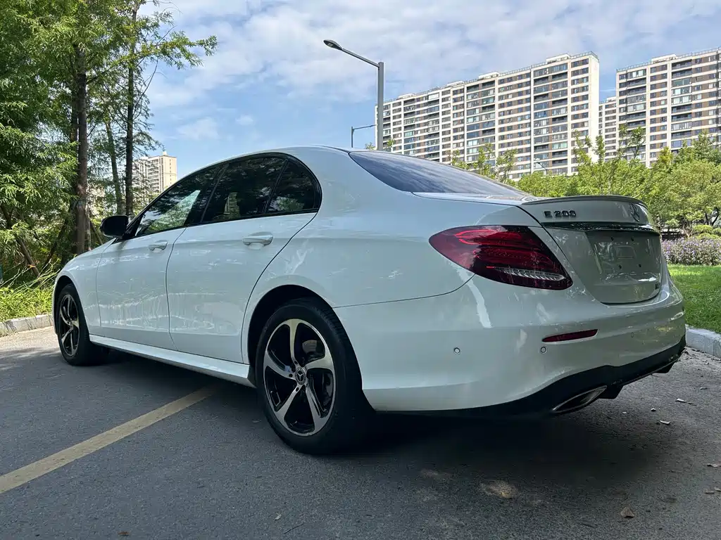 Mercedes-Benz E-Class 2018 E 200 Sports купить на сайте DeffCars